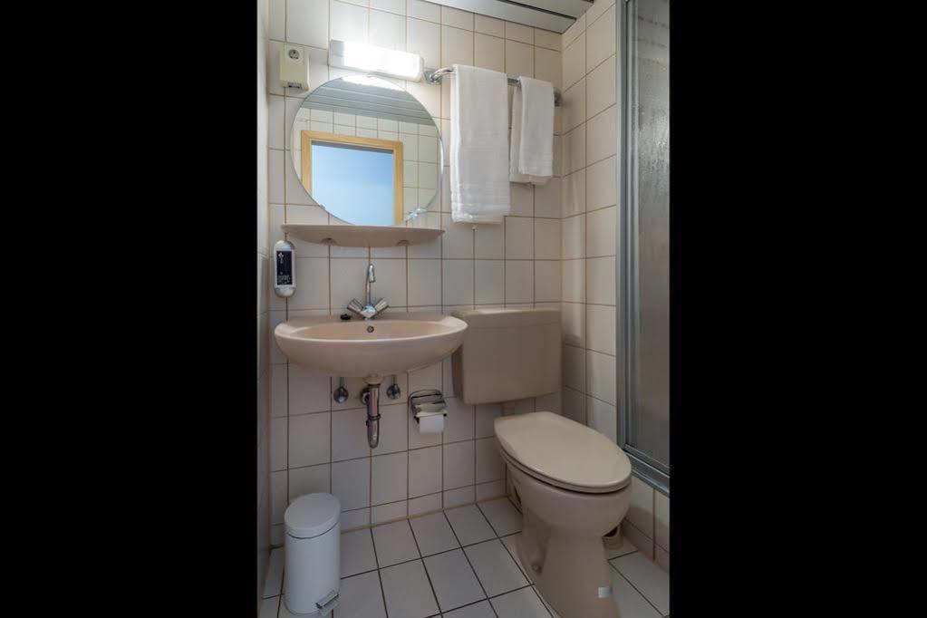 Cvjm Hotel Am Wollmarkt Брауншвейг Екстер'єр фото